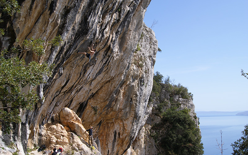 Sbisi & The Core 8c+ in Medveja, Croatia