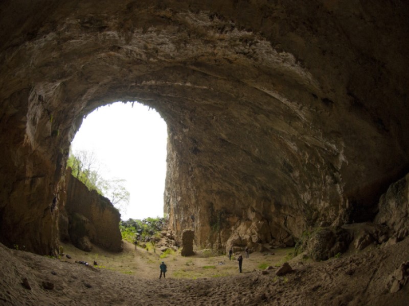 big cave of Osp
