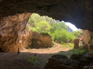 The cave of Osp